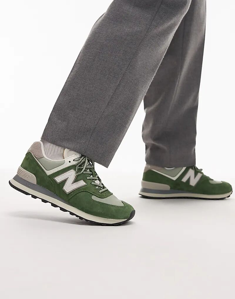 Кроссовки New Balance 574 темно-зеленого цвета
Кроссовки New Balance 574 темно-зеленого цвета