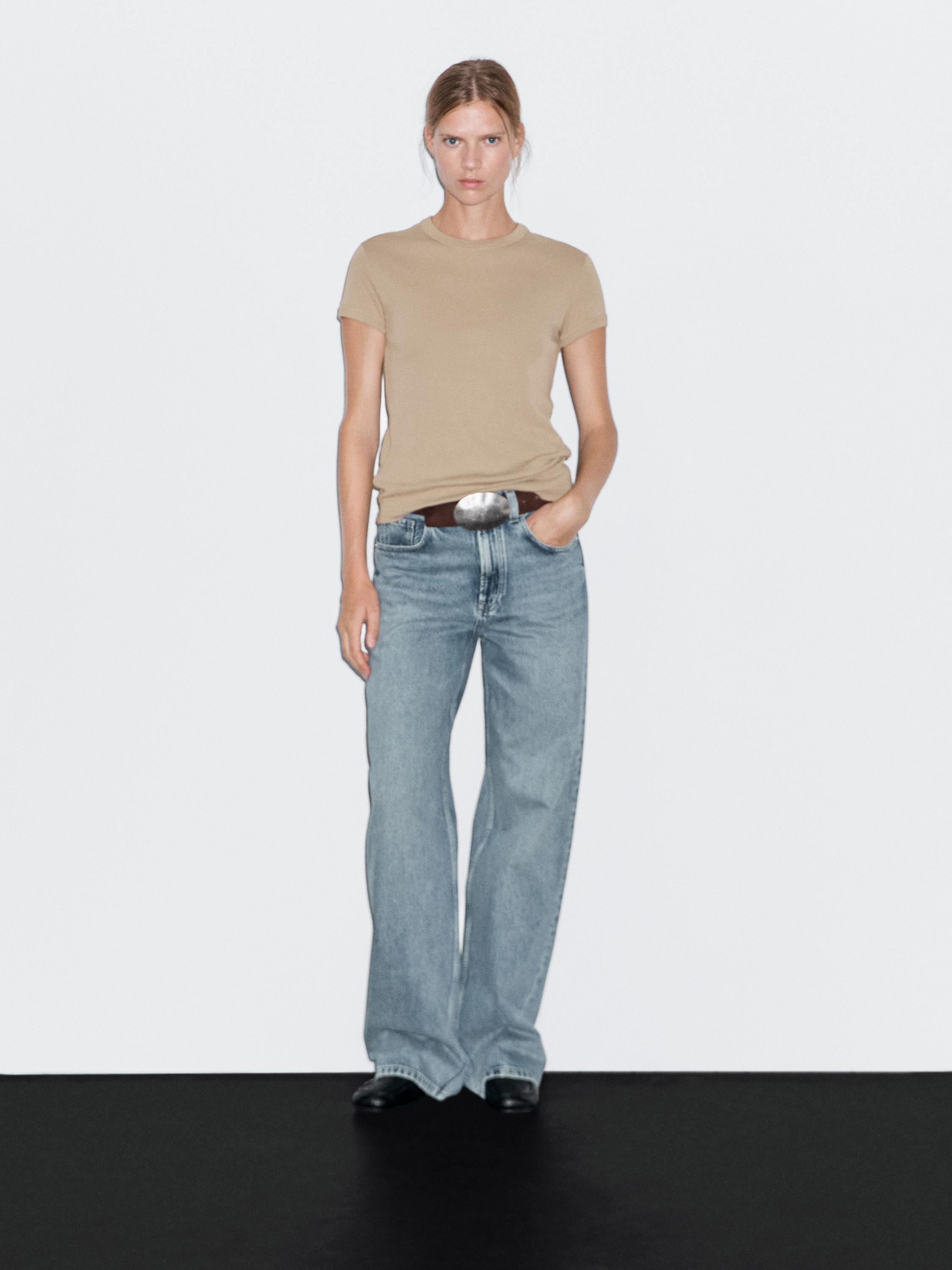 Футболка с коротким рукавом из 100% хлопка Massimo Dutti, Stone
Футболка с коротким рукавом из 100% хлопка Massimo Dutti, Stone