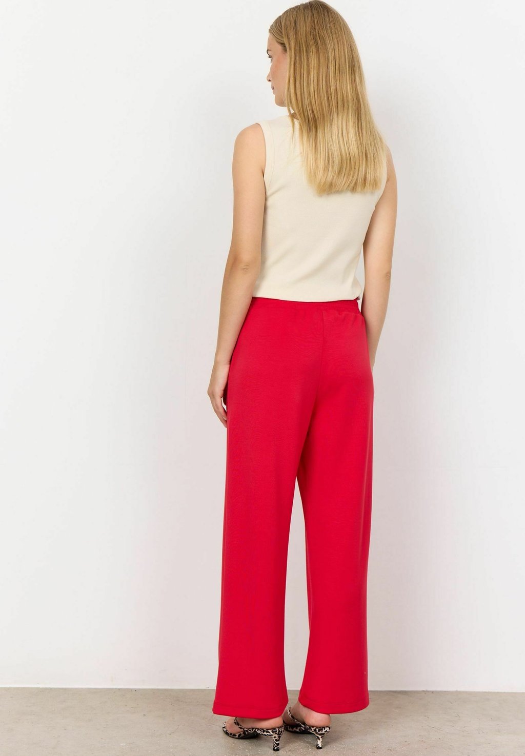 Спортивные брюки BANU33 Soyaconcept, красный
Спортивные брюки BANU33 Soyaconcept, красный