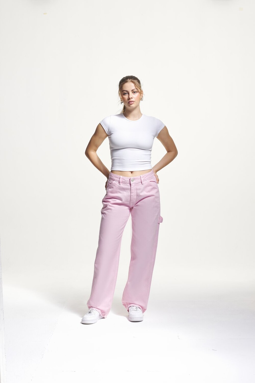 Джинсы свободного кроя ANELA WORKER BAGGY 2Y Studios, розовый
Джинсы свободного кроя ANELA WORKER BAGGY 2Y Studios, розовый