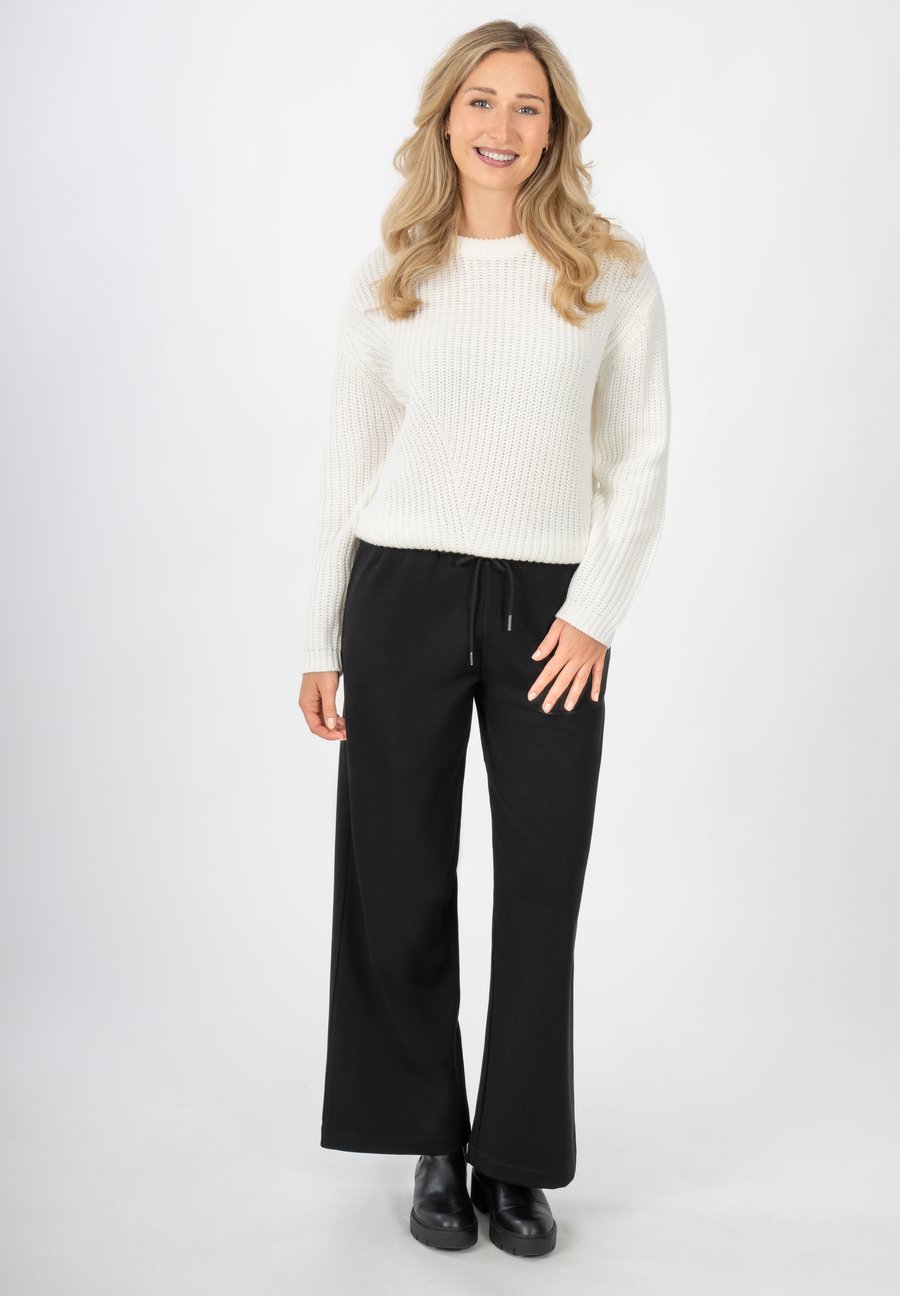 Джемпер Blue Seven Jumper, Weiss/White
Джемпер Blue Seven Jumper, Weiss/White