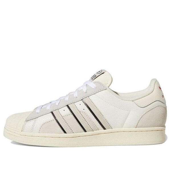 Кроссовки суперзвезда Adidas, серый
Кроссовки суперзвезда Adidas, серый