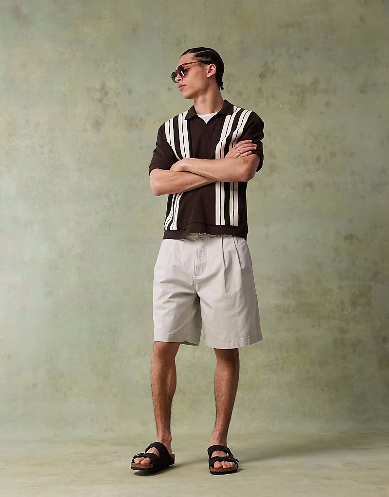 Шорты-бермуды Hollister серого цвета
Шорты-бермуды Hollister серого цвета