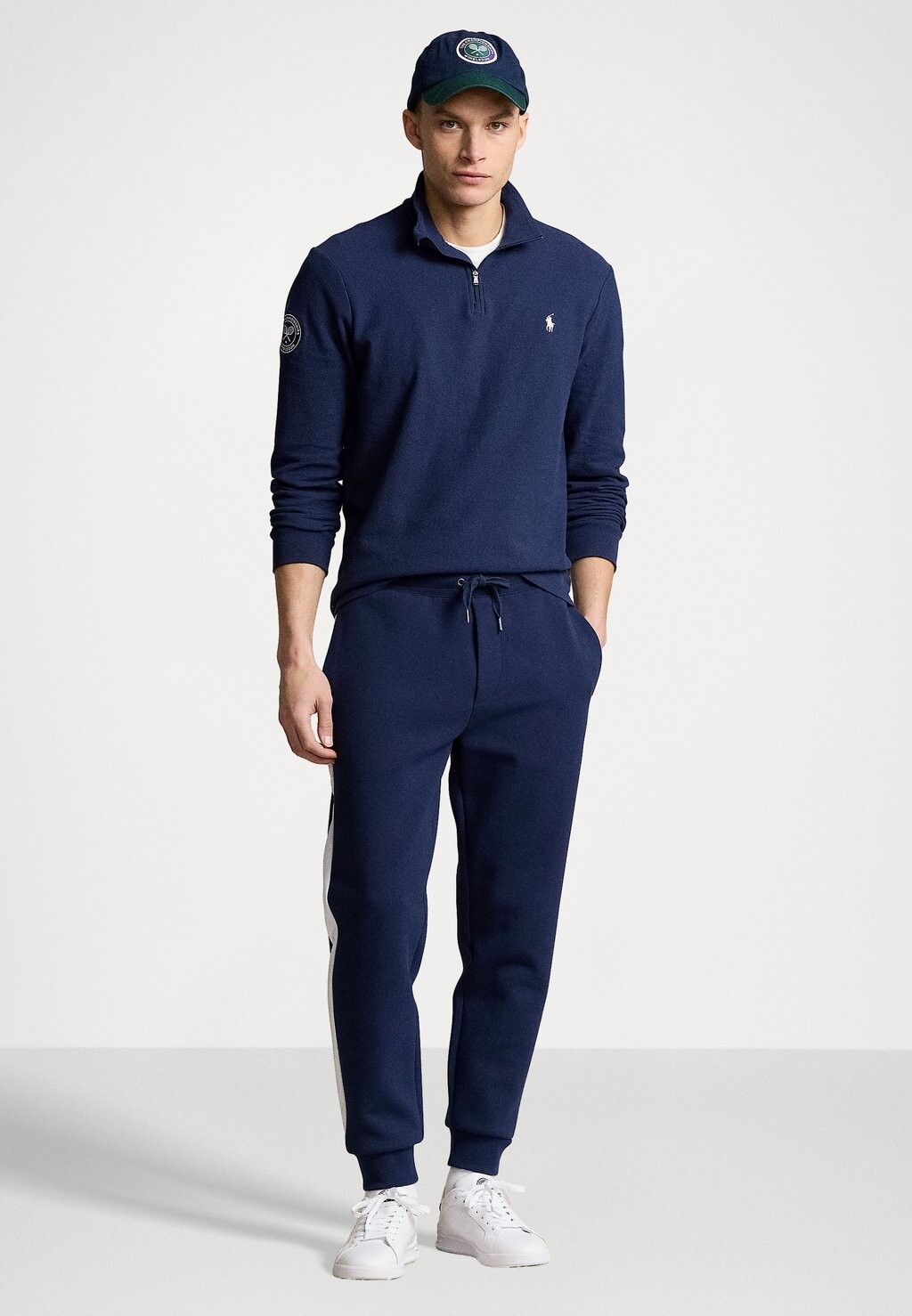 Футболка с длинным рукавом WIMBLEDON CLARUS PIQUE PULLOVER Ralph Lauren, темно-синий
Футболка с длинным рукавом WIMBLEDON CLARUS PIQUE PULLOVER Ralph Lauren, темно-синий