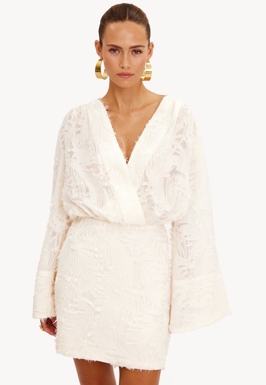 Платье LOAVIES LEMONADE MOMENTS, Structured Offwhite/Off-White
Платье LOAVIES LEMONADE MOMENTS, Structured Offwhite/Off-White