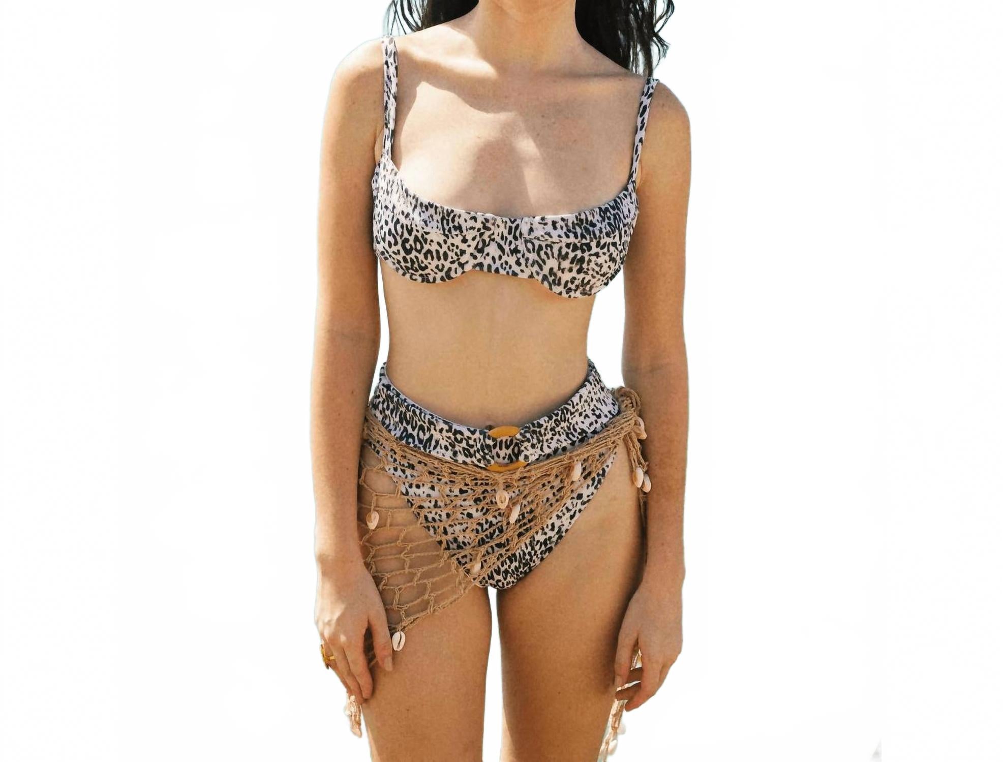 Женские плавки Riley с высокой талией в цвете Wild Essence SOAH, Wild Essence
Женские плавки Riley с высокой талией в цвете Wild Essence SOAH, Wild Essence