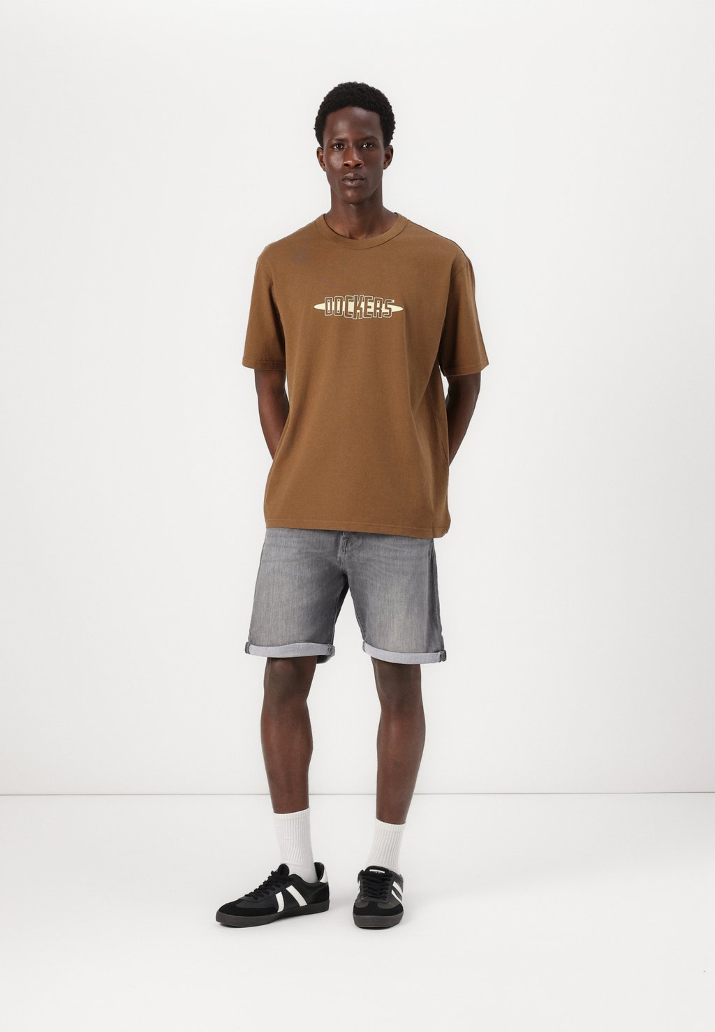 Джинсовые шорты JJIRICK JJFOX 2 PACK Jack & Jones, цвет Blue Denim/Grey
Джинсовые шорты JJIRICK JJFOX 2 PACK Jack & Jones, цвет Blue Denim/Grey