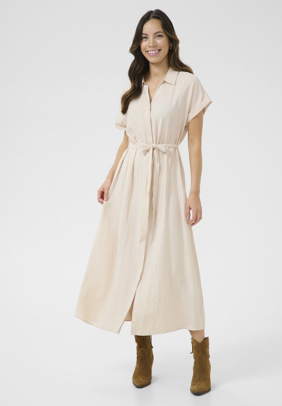 Платье Cream JUNE , Ancient Scroll/Beige
Платье Cream JUNE , Ancient Scroll/Beige