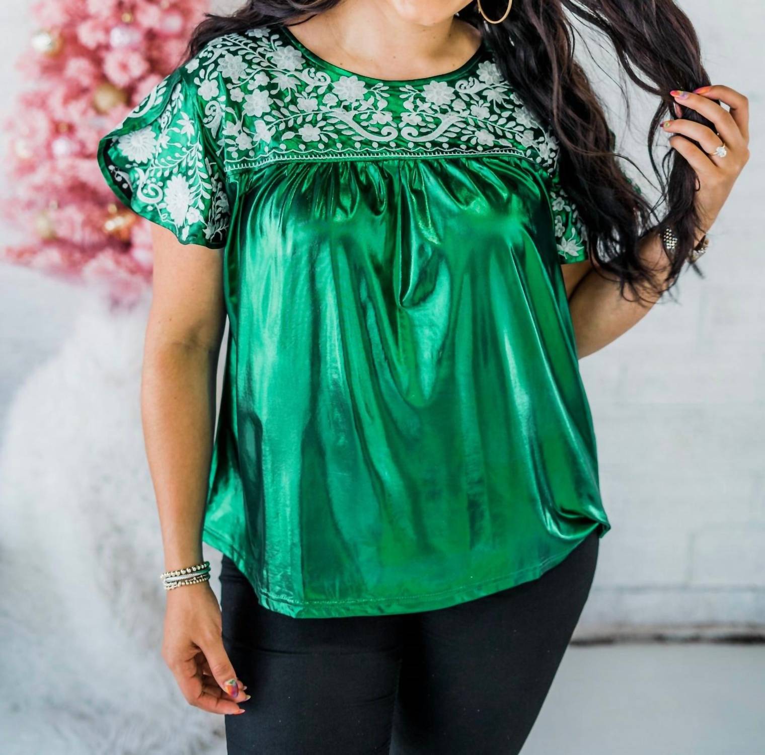 Деми-топ в зеленом цвете Layerz Clothing
Деми-топ в зеленом цвете Layerz Clothing