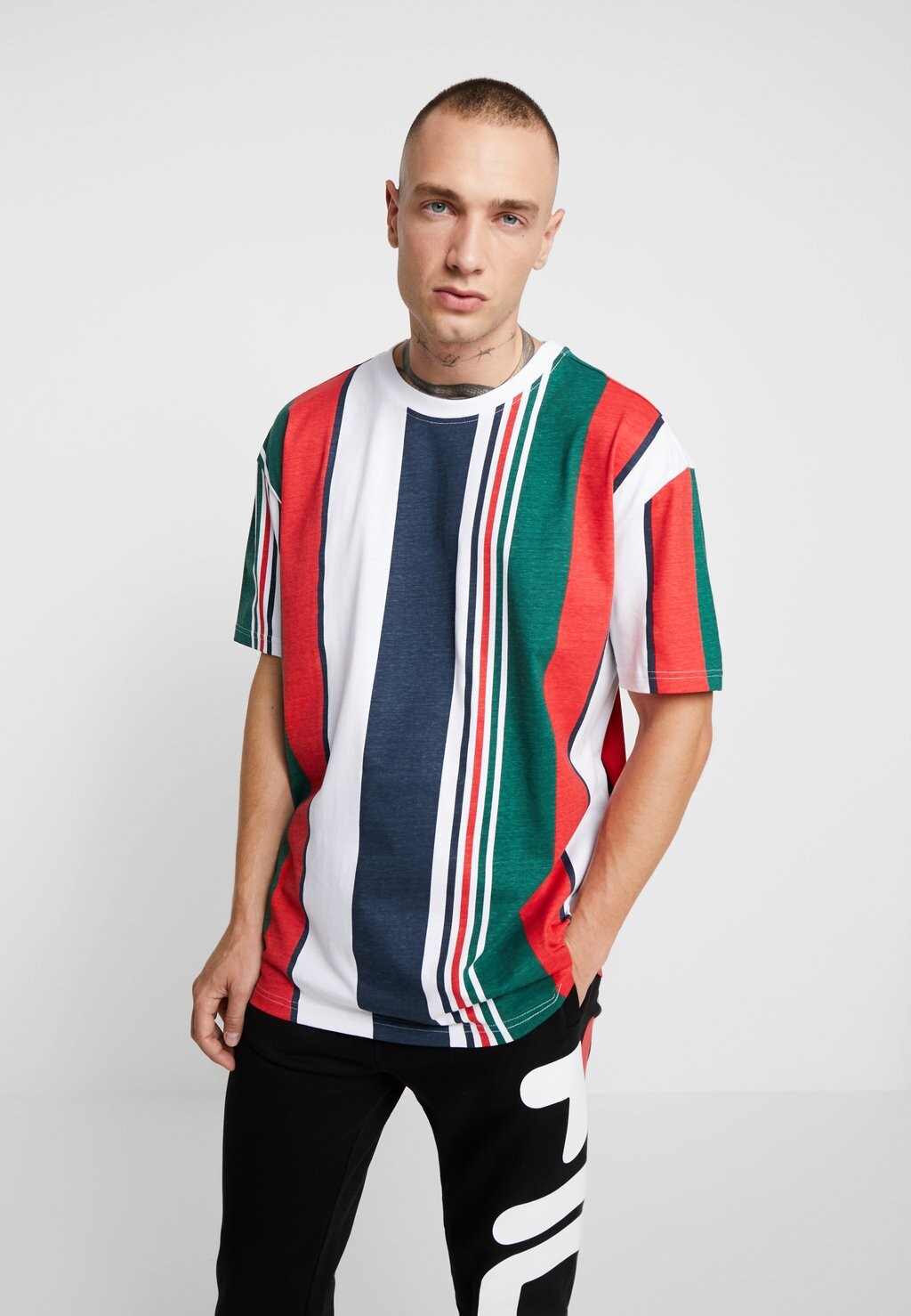 Футболка с принтом Urban Classics, темно-синий
Футболка с принтом Urban Classics, темно-синий