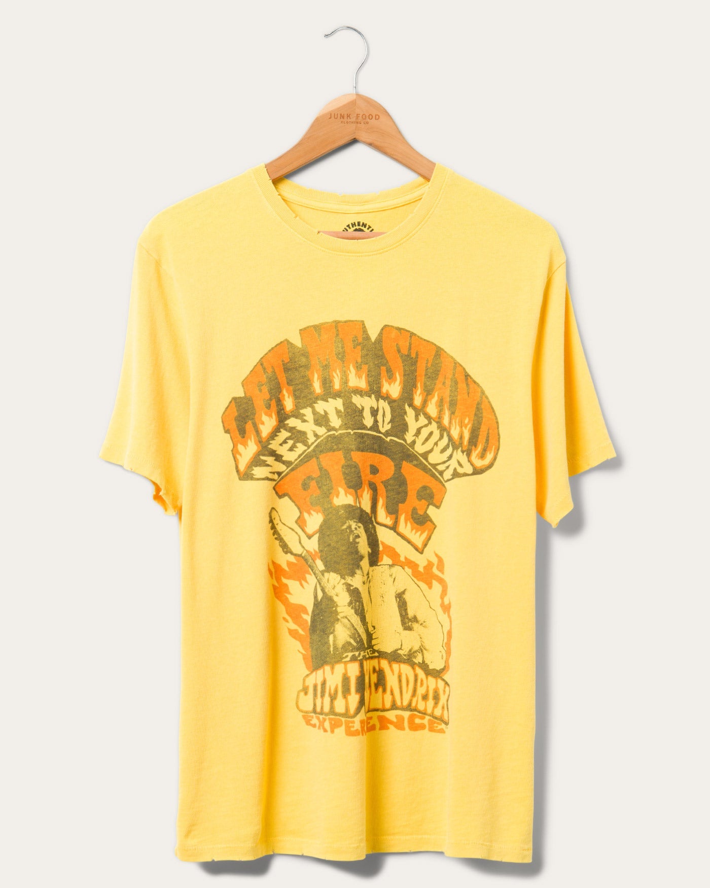 Винтажная футболка Jimi Hendrix Let Me Stand Next To Your Fire Junk Food Clothing, цвет yolk yellow
Винтажная футболка Jimi Hendrix Let Me Stand Next To Your Fire Junk Food Clothing, цвет yolk yellow