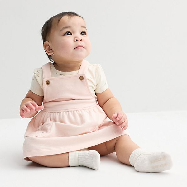 Комплект для девочки: джемпер и футболка с кроликом Carter'S
Комплект для девочки: джемпер и футболка с кроликом Carter'S