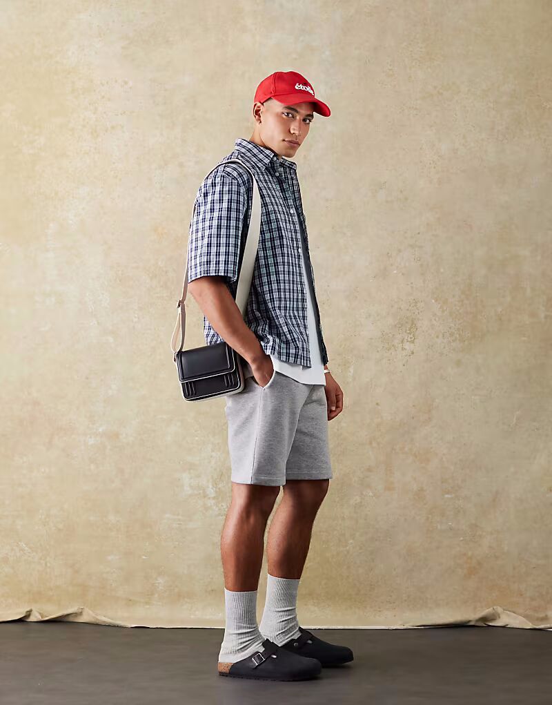 Узкие шорты средней длины ASOS DESIGN в сером меланжевом цвете
Узкие шорты средней длины ASOS DESIGN в сером меланжевом цвете