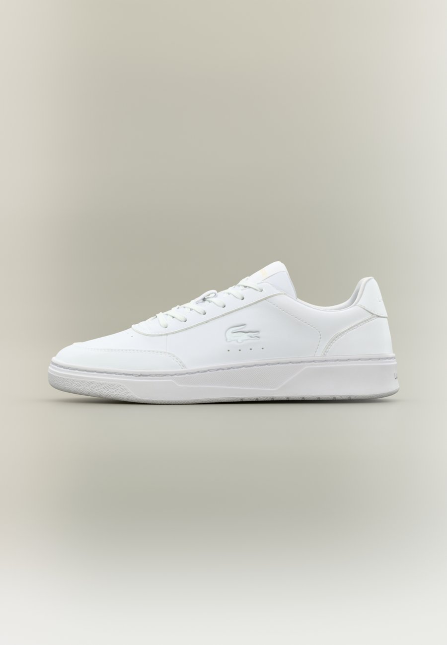 Кроссовки Lacoste COURT PRO 225, White
Кроссовки Lacoste COURT PRO 225, White