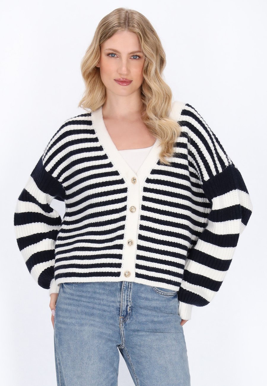 Кардиган DreiMaster Cardigan, Navy Offwhite/Dark Blue
Кардиган DreiMaster Cardigan, Navy Offwhite/Dark Blue