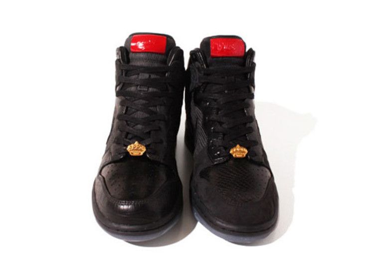 Кроссовки Nike Dunk Hi Premium Qs, Mighty Crown 20th Anniversary
Кроссовки Nike Dunk Hi Premium Qs, Mighty Crown 20th Anniversary