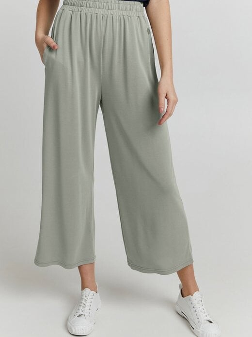 Тканевые брюки oxbryndis Oxmo, зеленый 
Тканевые брюки oxbryndis Oxmo, зеленый