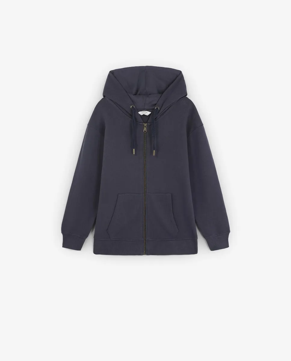Детская толстовка с капюшоном, на молнии и с логотипом на спине Scalpers, темно-синий
Детская толстовка с капюшоном, на молнии и с логотипом на спине Scalpers, темно-синий