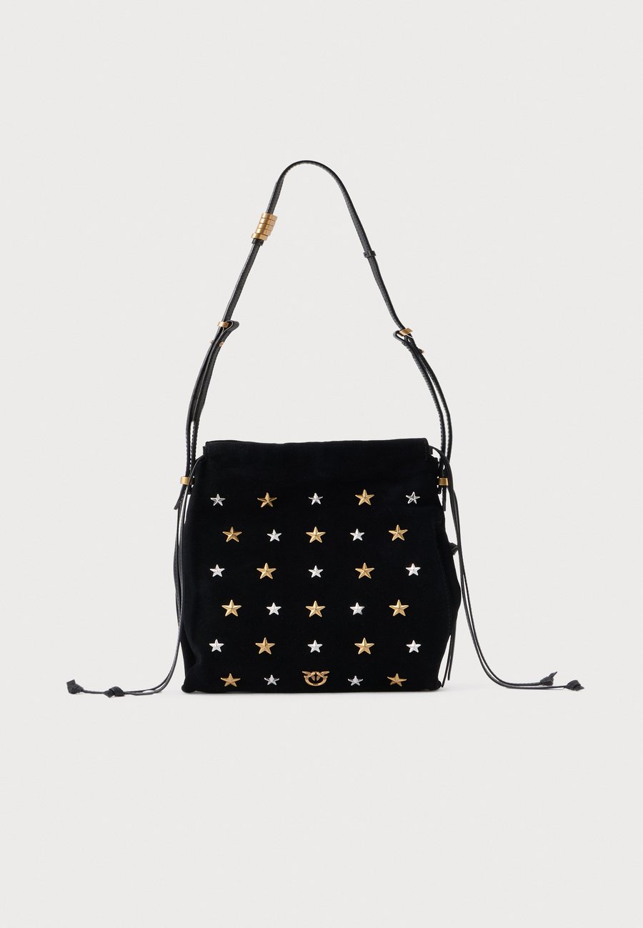 Сумка кросс-боди Pinko SLOUCHY, Nero Limousine/Gold-Coloured/Black
Сумка кросс-боди Pinko SLOUCHY, Nero Limousine/Gold-Coloured/Black