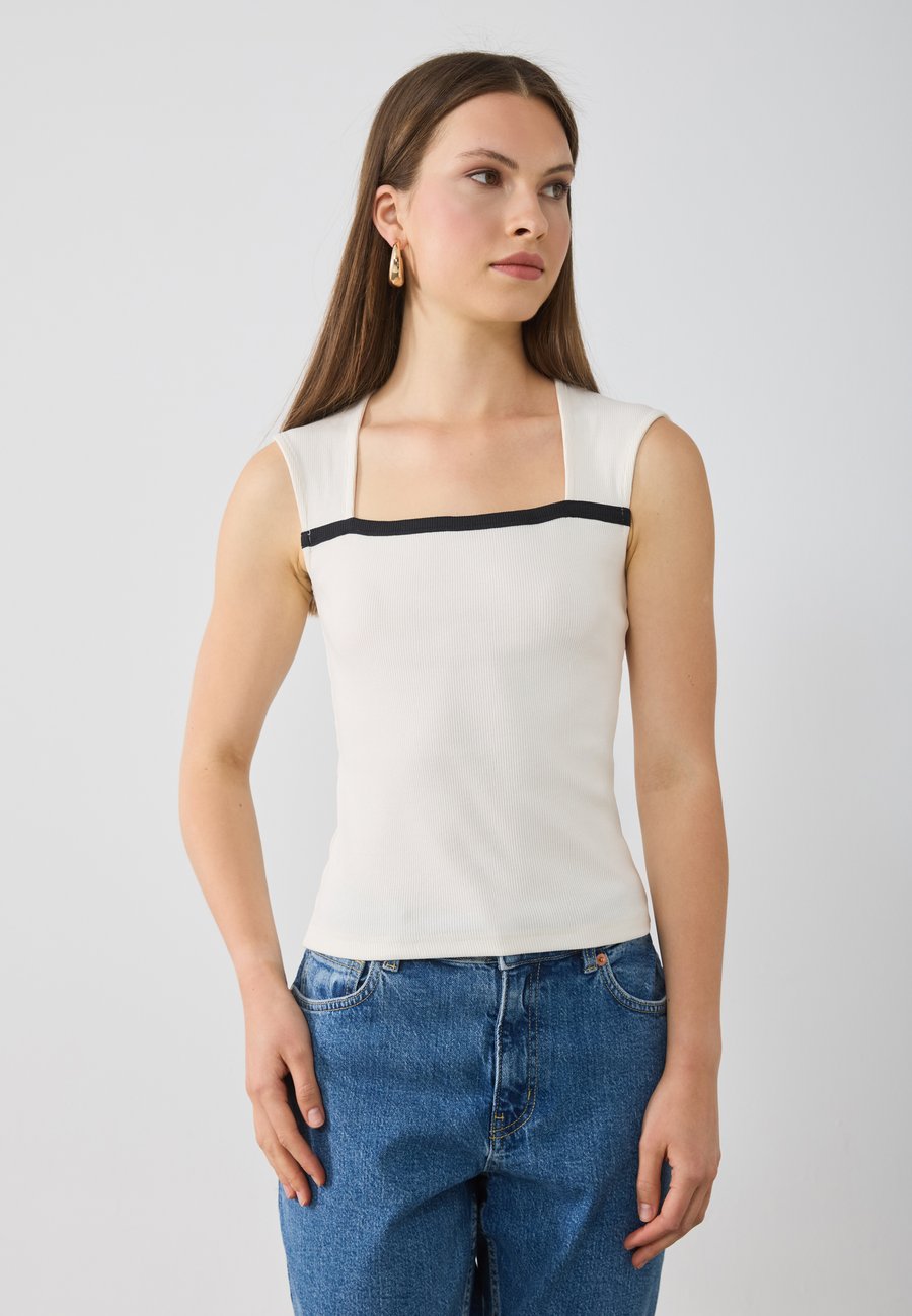Топ Anna Field Top, Off White/Off-White
Топ Anna Field Top, Off White/Off-White