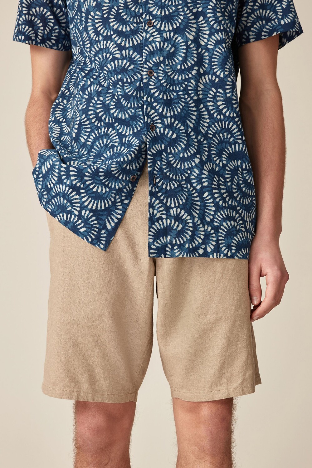 Льняные шорты из вискозы Next, серый
Льняные шорты из вискозы Next, серый