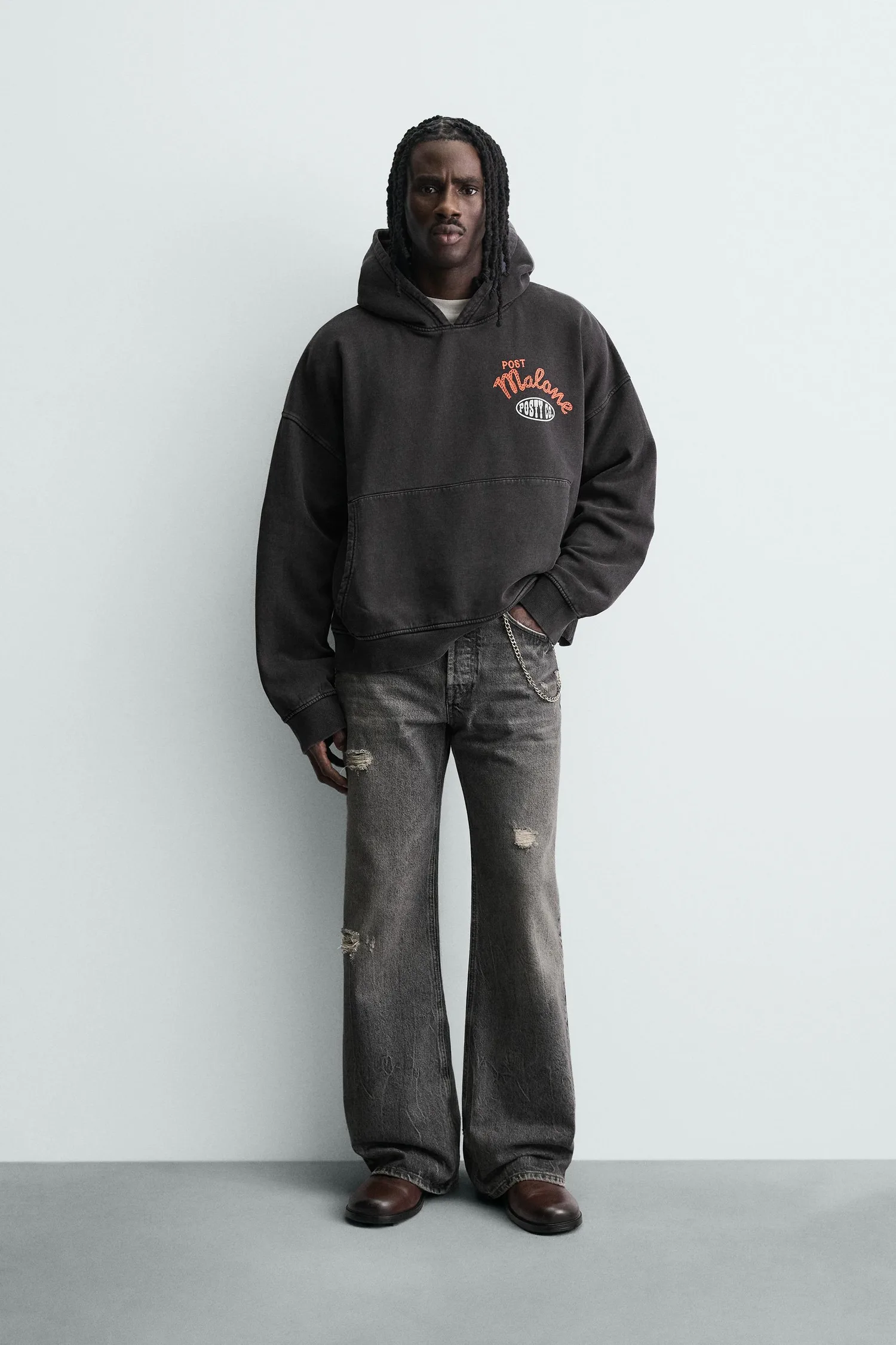 Худи post alone Zara, черный
Худи post alone Zara, черный