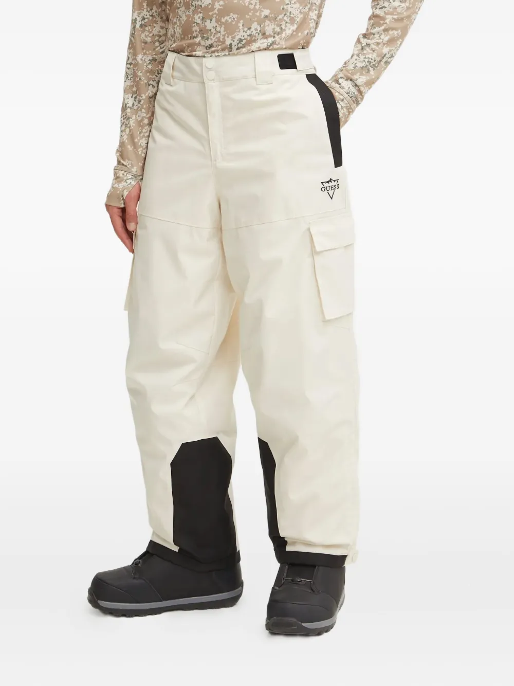 Лыжные брюки карго GUESS USA, нейтральный
Лыжные брюки карго GUESS USA, нейтральный