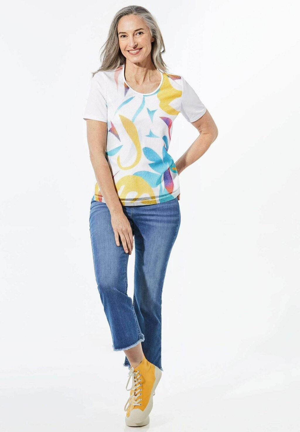 Футболка с принтом MIT RUNDHALSAUSSCHNITT GOLDNER, белый
Футболка с принтом MIT RUNDHALSAUSSCHNITT GOLDNER, белый