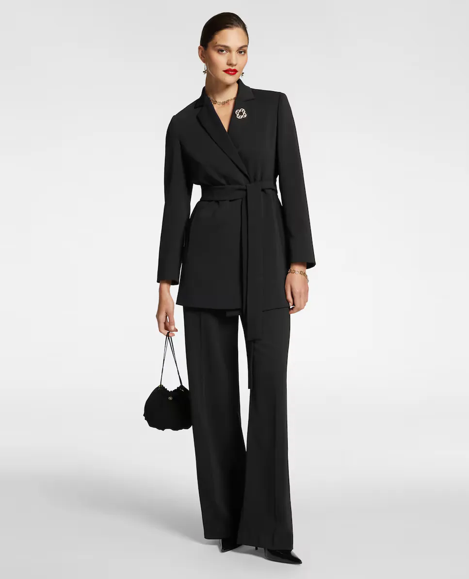 Женские брюки классического кроя из эластичного кади Elena Miró, черный
Женские брюки классического кроя из эластичного кади Elena Miró, черный