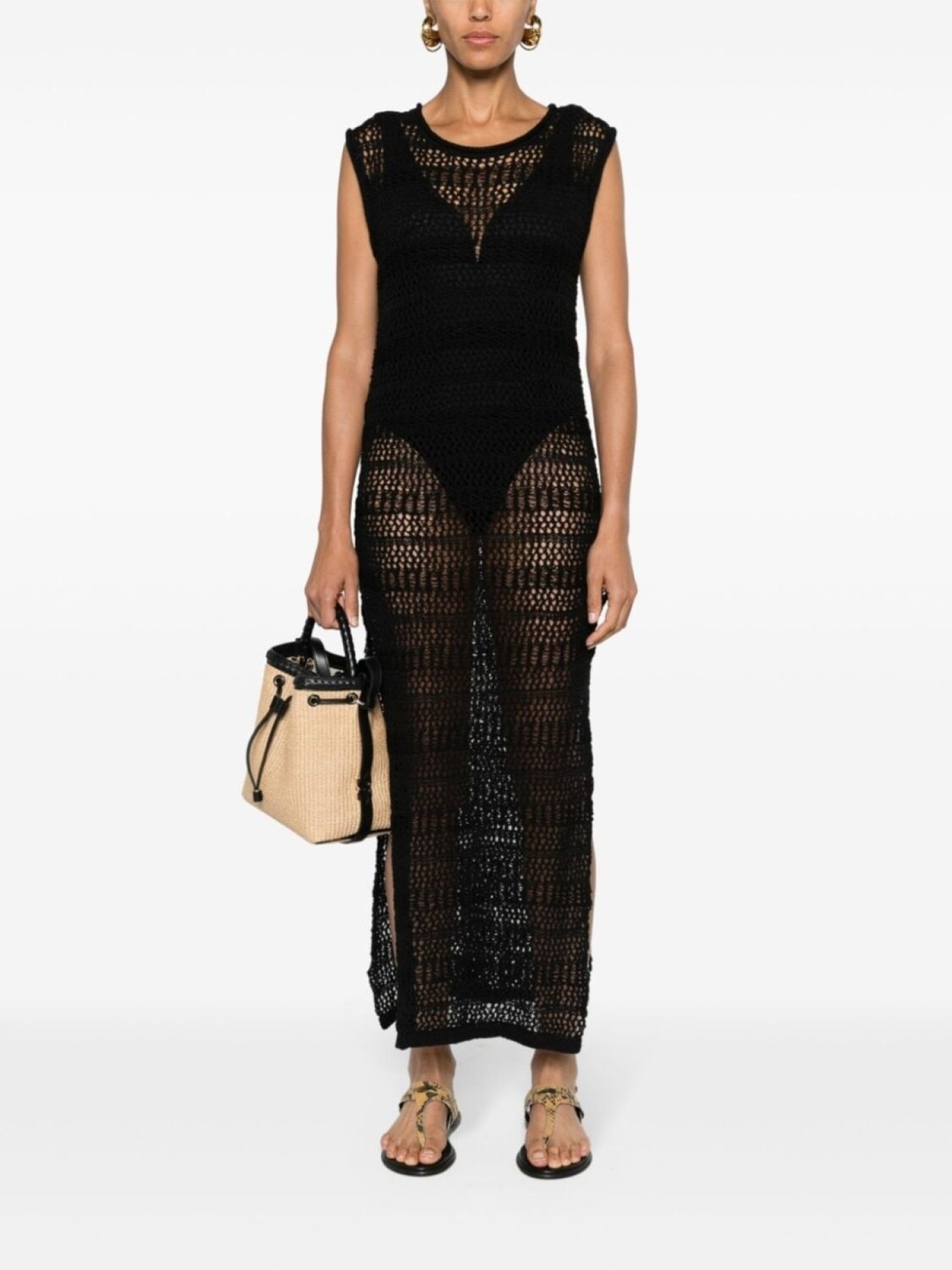 Платье миди в технике кроше без рукавов P.A.R.O.S.H., черный
Платье миди в технике кроше без рукавов P.A.R.O.S.H., черный