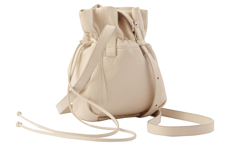 Lemaire Овчинная сумка-ведро через плечо унисекс белая
Lemaire Овчинная сумка-ведро через плечо унисекс белая