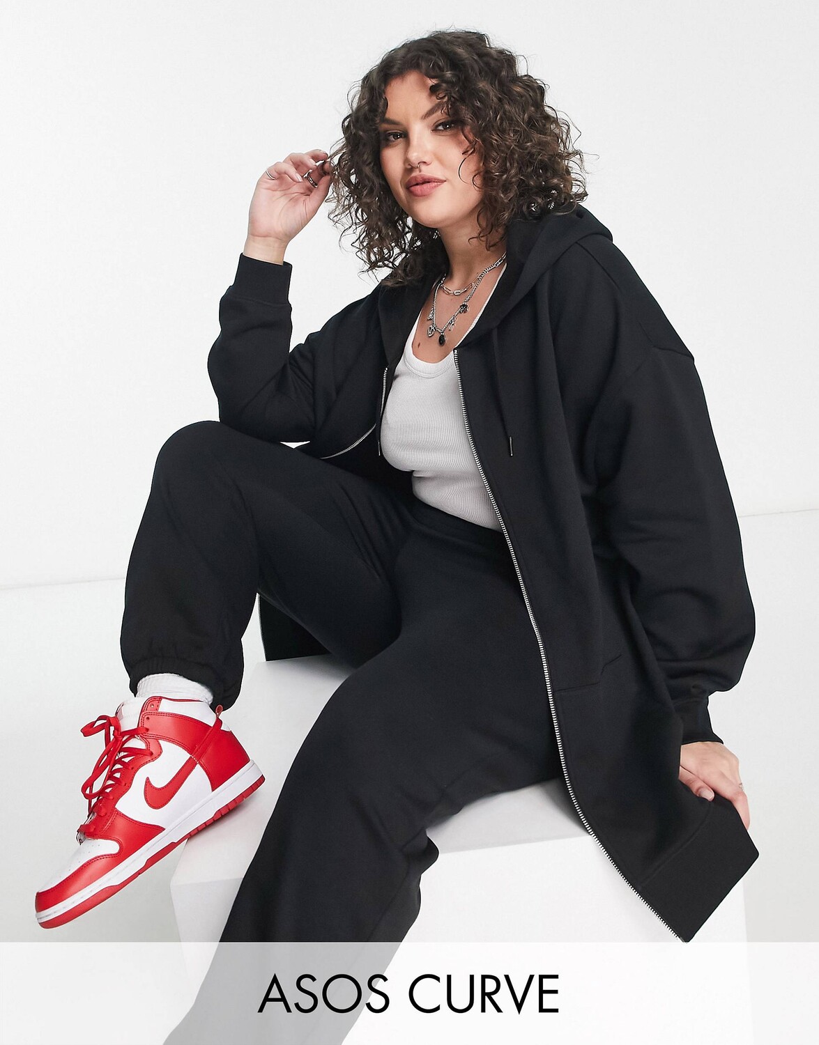 Черная толстовка со сквозной молнией ASOS DESIGN Curve, Черный, Черная толстовка со сквозной молнией ASOS DESIGN Curve 
Черная толстовка со сквозной молнией ASOS DESIGN Curve, Черный, Черная толстовка со сквозной молнией ASOS DESIGN Curve