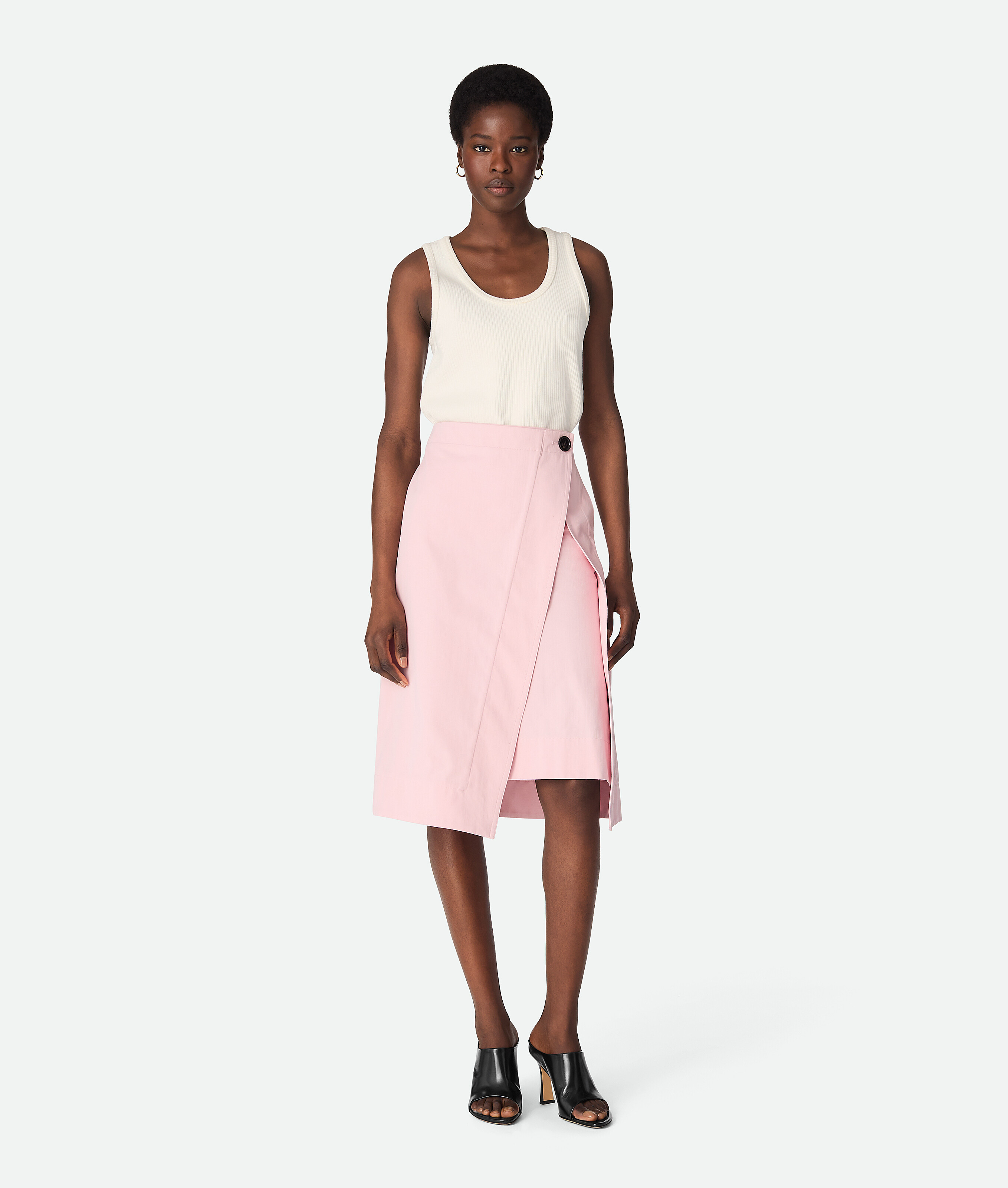 Cotton twill skirt BOTTEGA VENETA, камелия
Cotton twill skirt BOTTEGA VENETA, камелия