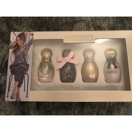 Sarah Jessica Parker Born Lovely and Lovely EDP Miniatures Подарочный набор по 5 мл каждый
Sarah Jessica Parker Born Lovely and Lovely EDP Miniatures Подарочный набор по 5 мл каждый