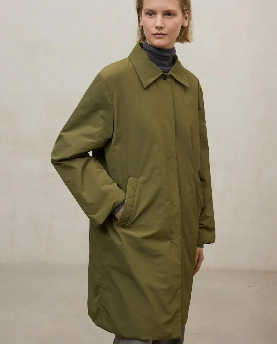 Женское пальто с застежкой на пуговицы и боковыми карманами Ecoalf, зеленый
Женское пальто с застежкой на пуговицы и боковыми карманами Ecoalf, зеленый