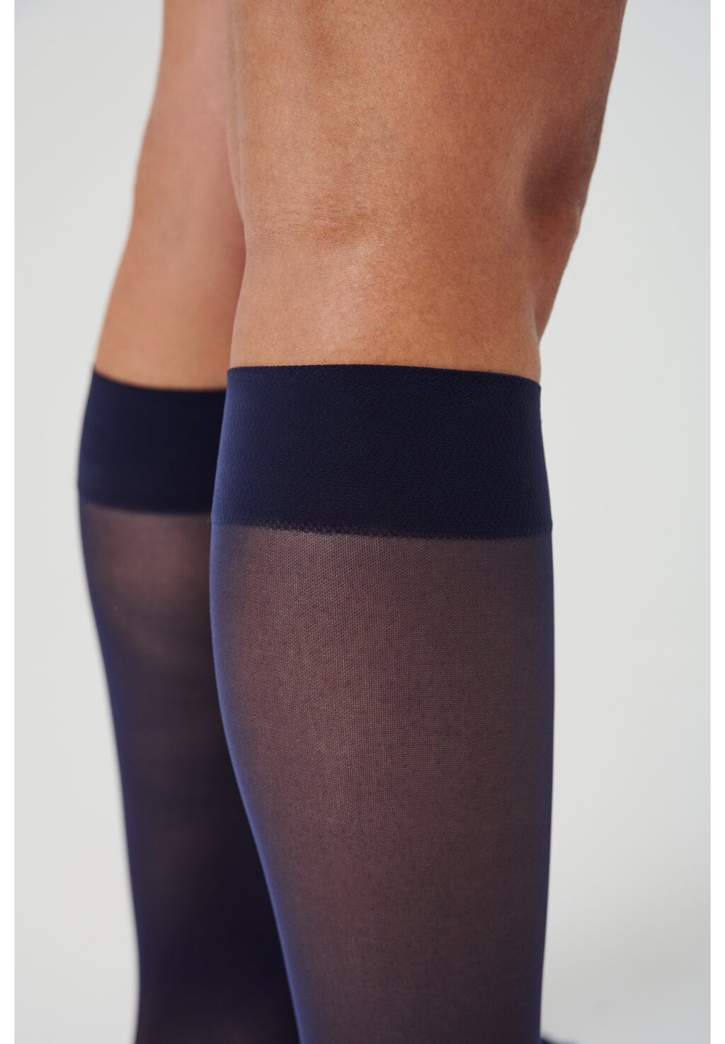 Носки выше колена TRANSLUCENT 20 DEN COMPRESSION KNEE-HIGH MADE IN GERMANY ITEM m6, темно-синий
Носки выше колена TRANSLUCENT 20 DEN COMPRESSION KNEE-HIGH MADE IN GERMANY ITEM m6, темно-синий