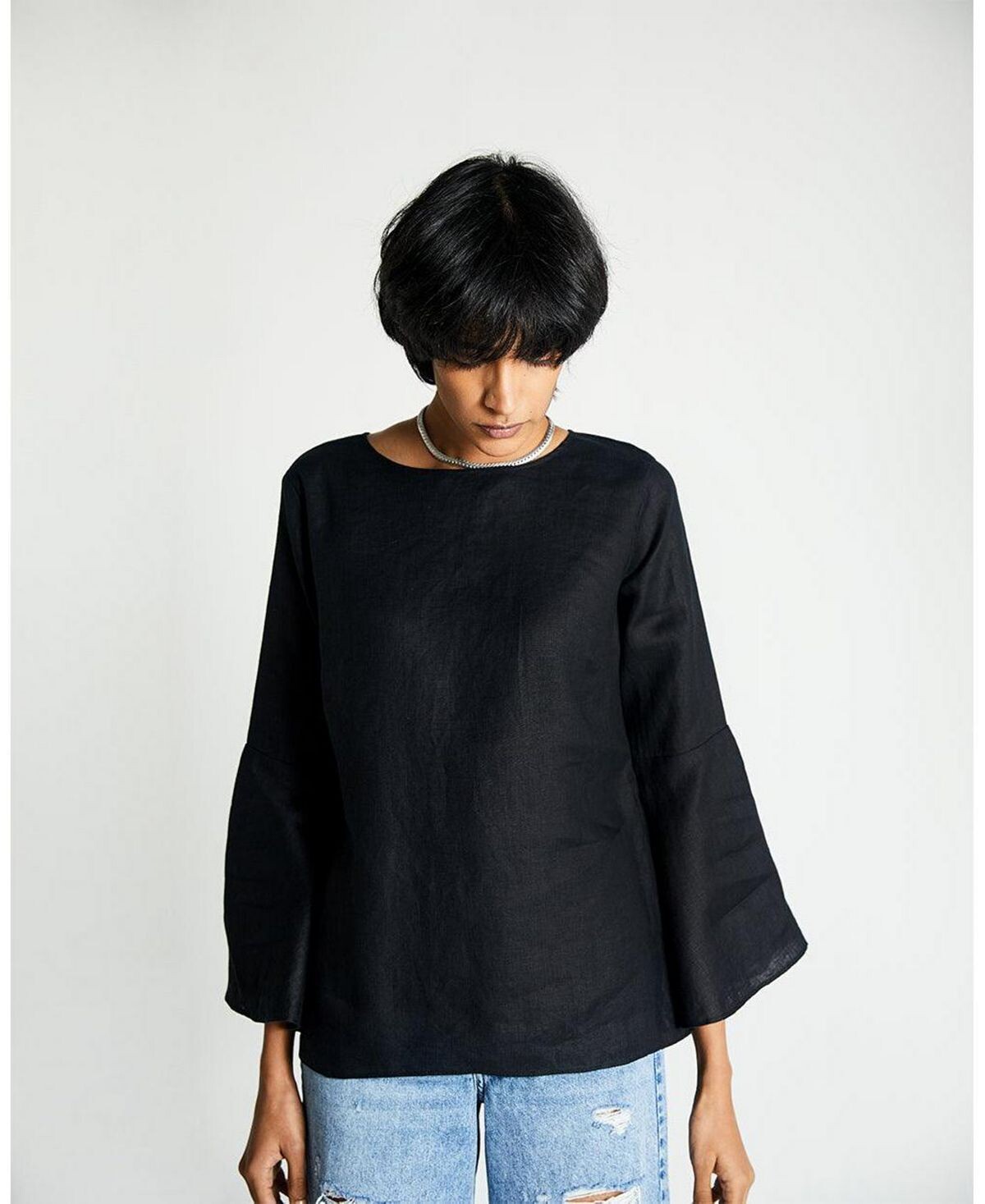 Женская рубашка на пуговицах сзади Reistor, черный
Женская рубашка на пуговицах сзади Reistor, черный