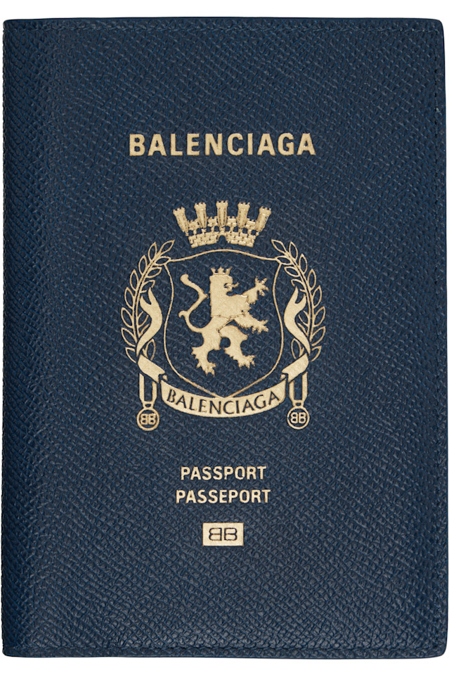 Кожаный паспортник-кошелек Balenciaga, синий
Кожаный паспортник-кошелек Balenciaga, синий