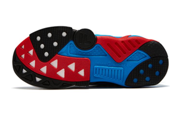 Амортизирующие устойчивые к истиранию дышащие низкие детские беговые кроссовки сине-черные подростковые FILA KIDS, черно-синие
Амортизирующие устойчивые к истиранию дышащие низкие детские беговые кроссовки сине-черные подростковые FILA KIDS, черно-синие