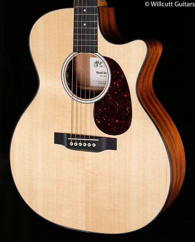 Глянцевый верх Martin GPC-11E Sitka/Sapele (665) GPC-11E Gloss Top Sitka/ (665)
Глянцевый верх Martin GPC-11E Sitka/Sapele (665) GPC-11E Gloss Top Sitka/ (665)