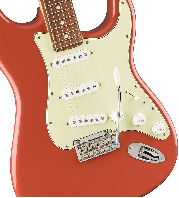 Плеер Fender Limited Edition Stratocaster, накладка на гриф Pau Ferro, цвет Fiesta Red Limited Edition Player Stratocaster, Pau Ferro Fingerboard, Fiesta Red
Плеер Fender Limited Edition Stratocaster, накладка на гриф Pau Ferro, цвет Fiesta Red Limited Edition Player Stratocaster, Pau Ferro Fingerboard, Fiesta Red