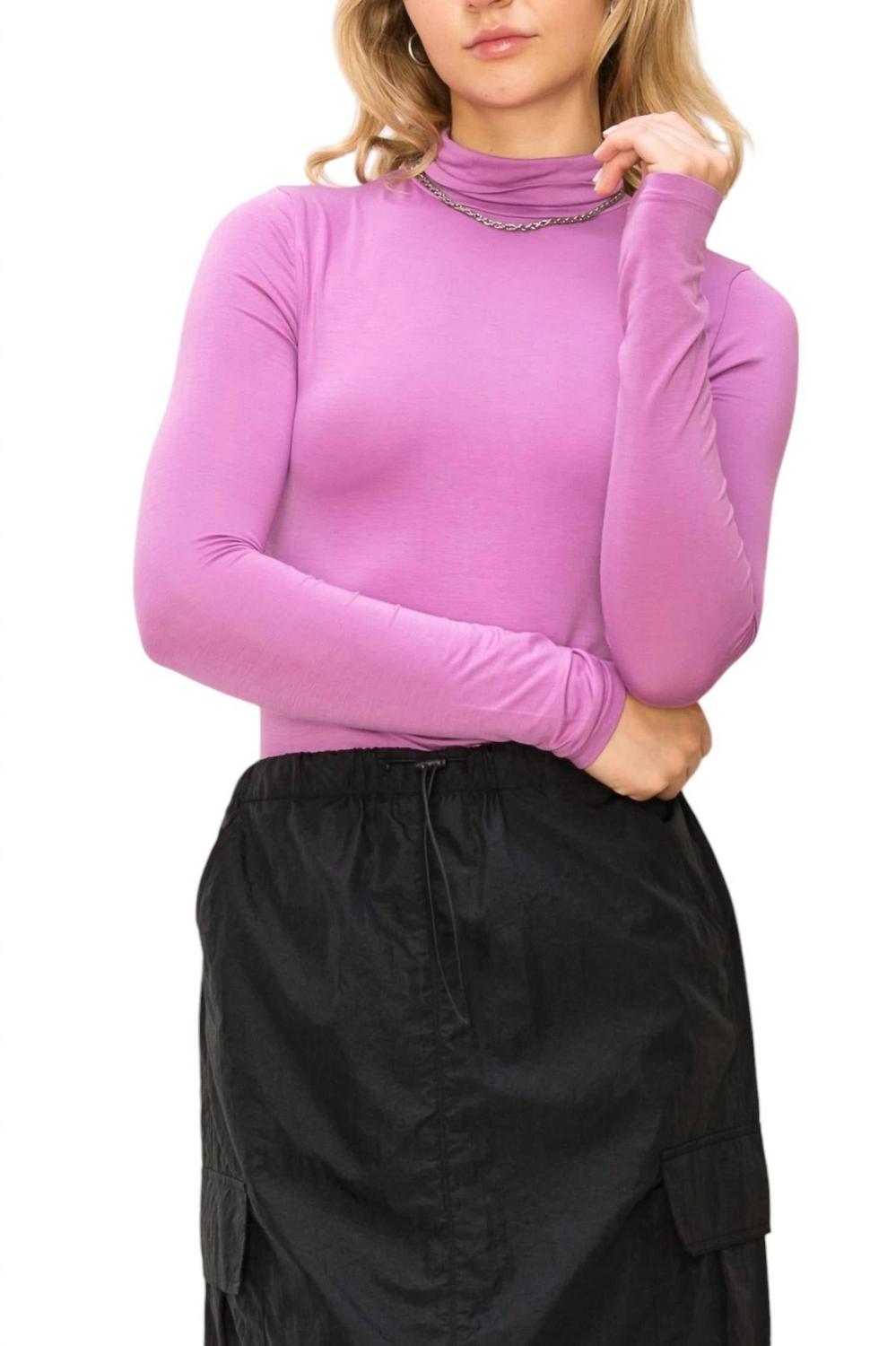 Водолазка Extra Love сливового цвета HYFVE, цвет plum
Водолазка Extra Love сливового цвета HYFVE, цвет plum