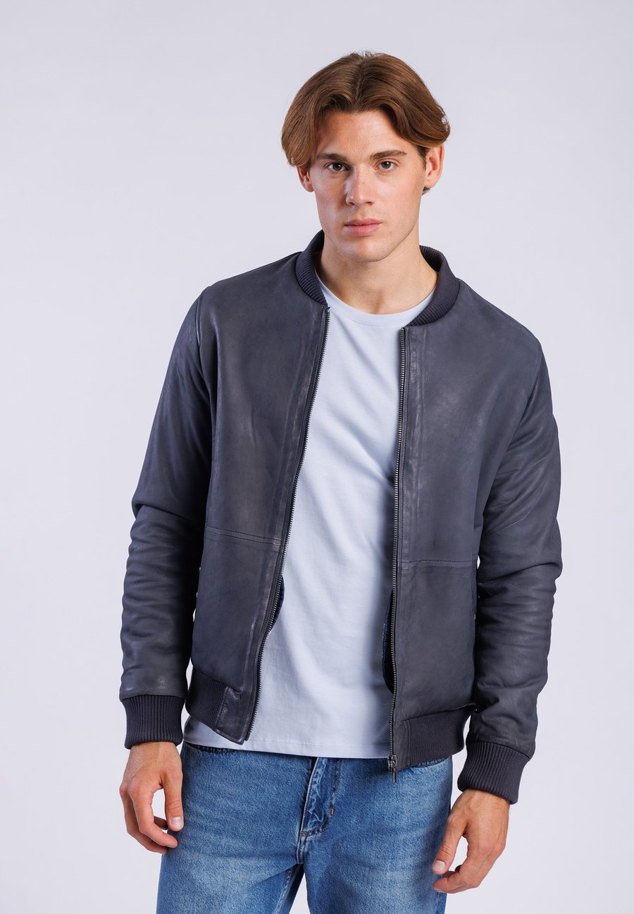 Куртка Freaky Nation JANNIK, Retro Blue/Blue
Куртка Freaky Nation JANNIK, Retro Blue/Blue