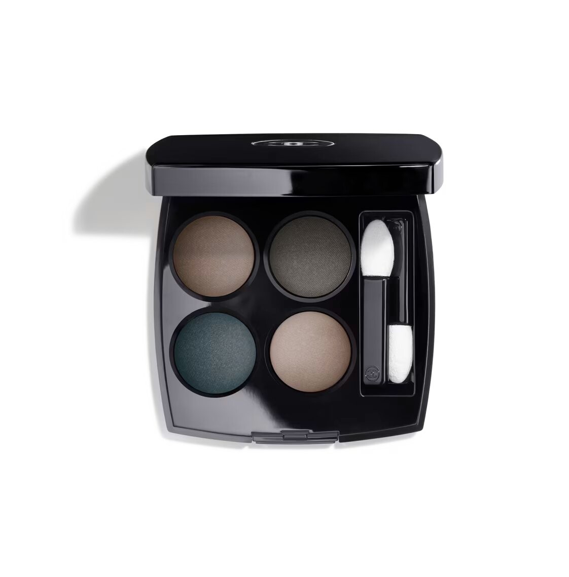 Компактные тени для век - многообразие эффектов Chanel Les 4 Ombres, 324 blurry blue
Компактные тени для век - многообразие эффектов Chanel Les 4 Ombres, 324 blurry blue