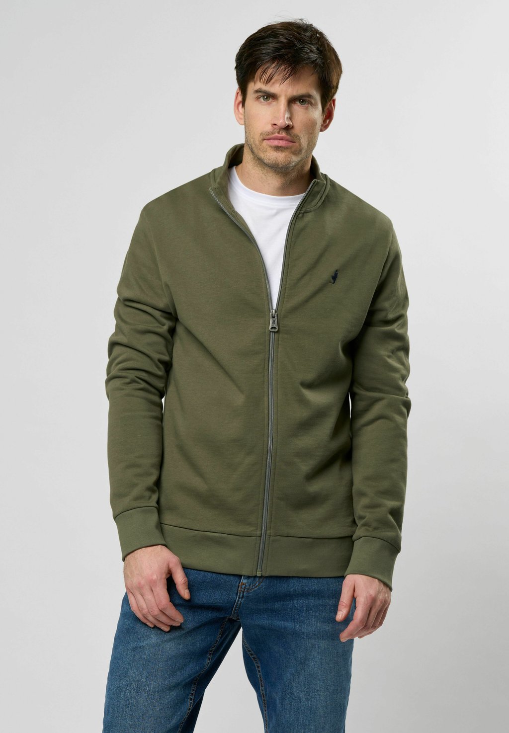 Толстовка на молнии JONES MCS, зеленый
Толстовка на молнии JONES MCS, зеленый