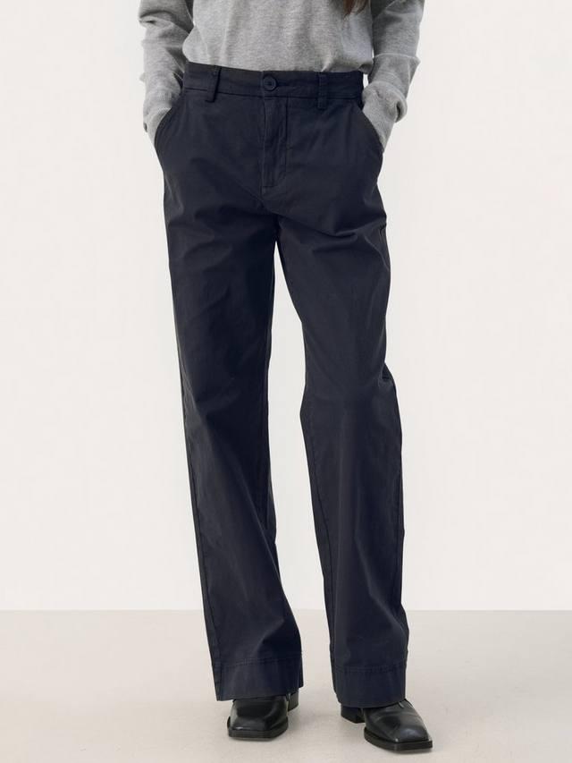 Широкие брюки belme Part Two, цвет Blue Graphite
Широкие брюки belme Part Two, цвет Blue Graphite