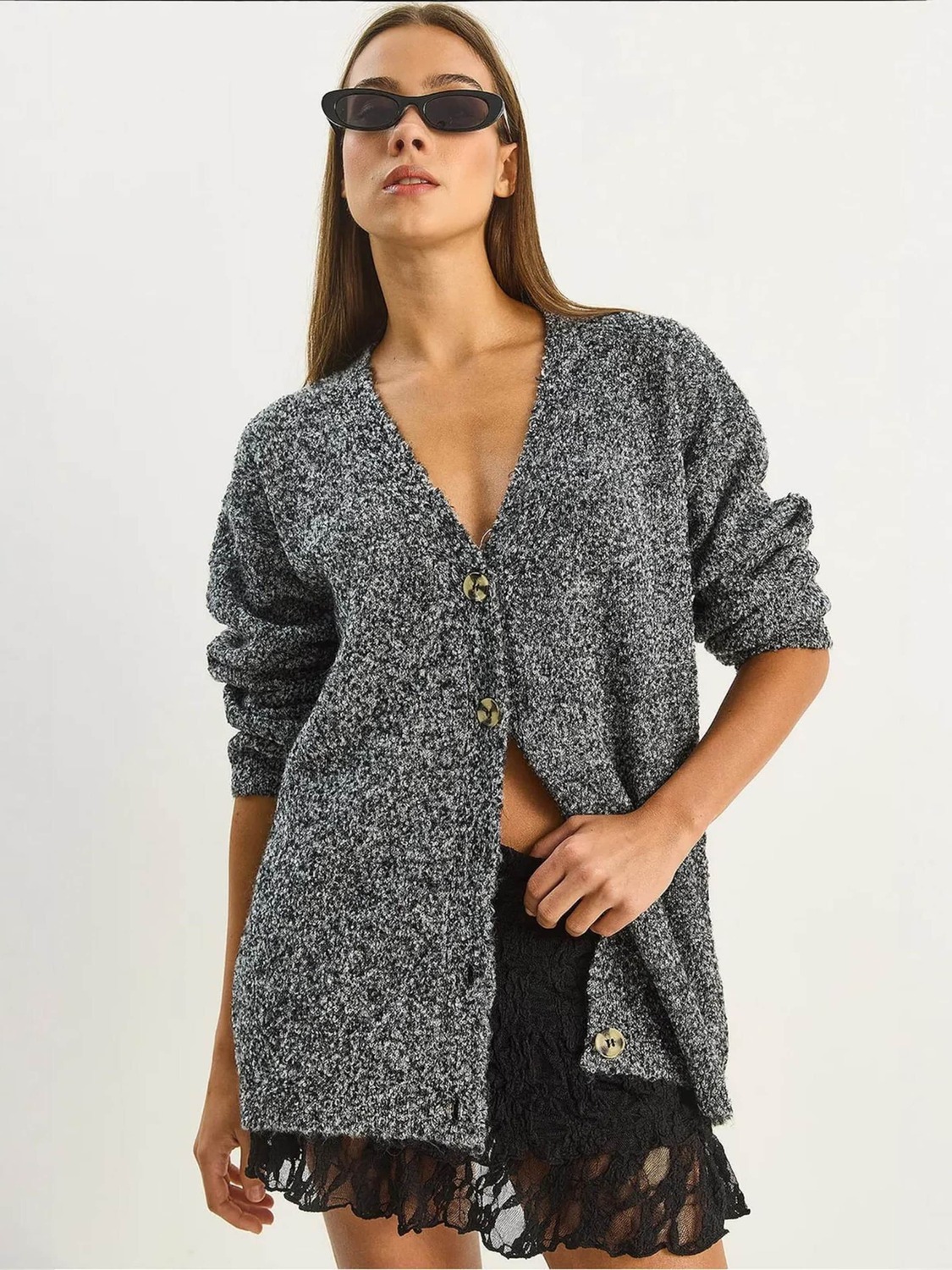 Bianco Lucci Вязаный кардиган в черном цвете
Bianco Lucci Вязаный кардиган в черном цвете