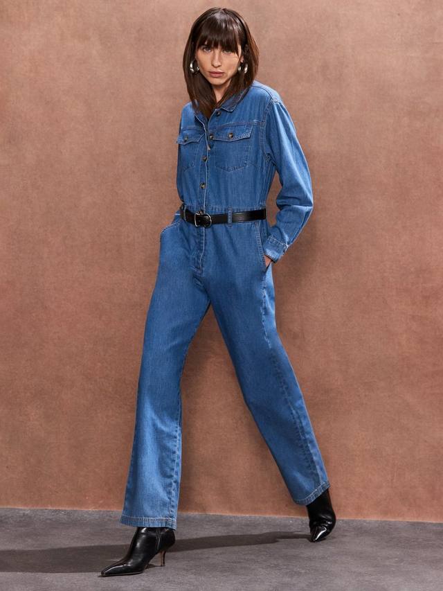 Миниатюрный практичный джинсовый комбинезон Ro&Zo, синий
Миниатюрный практичный джинсовый комбинезон Ro&Zo, синий