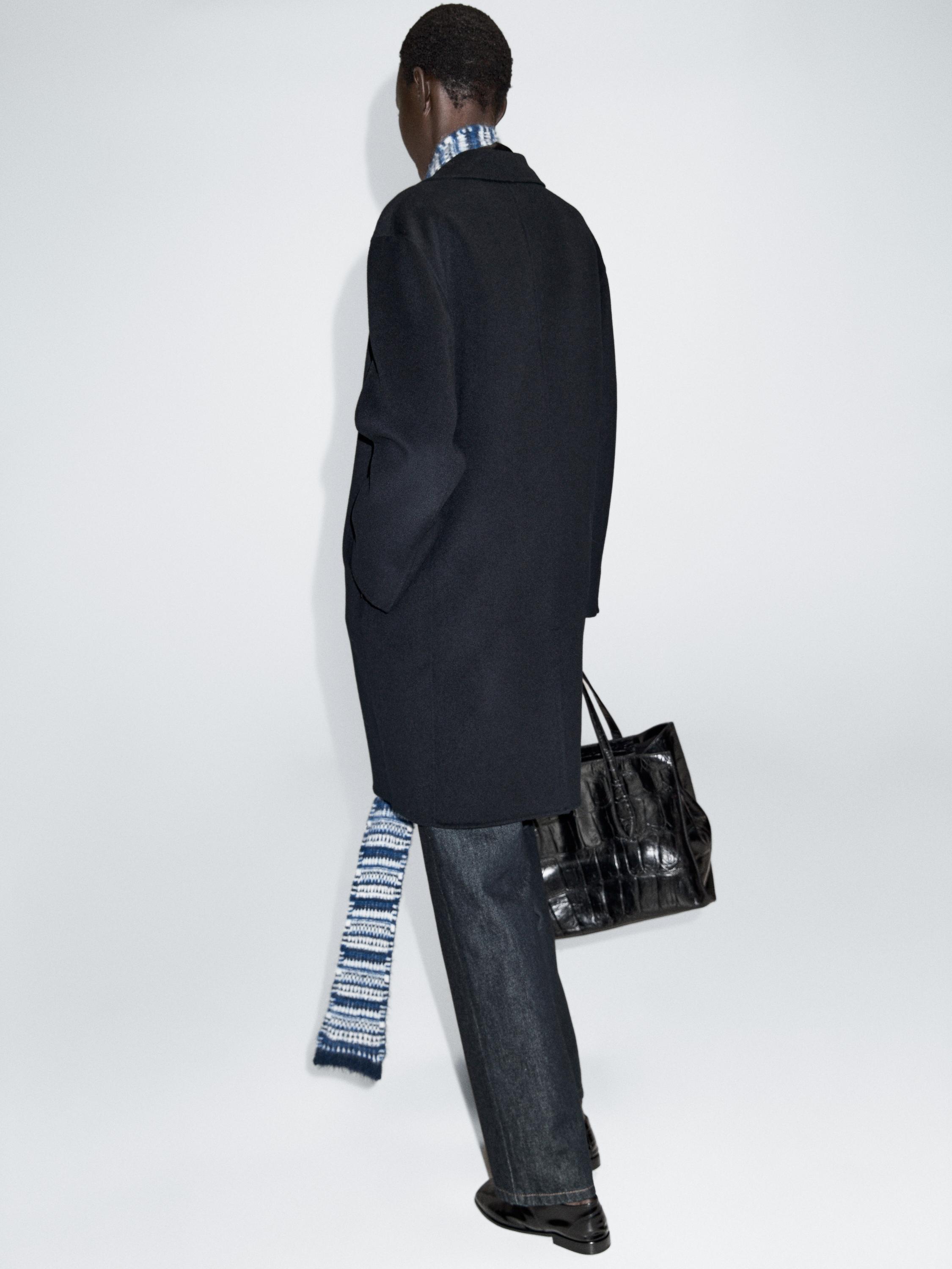 Длинное пальто из смесовой шерсти с двумя пуговицами Massimo Dutti, темно-синий
Длинное пальто из смесовой шерсти с двумя пуговицами Massimo Dutti, темно-синий