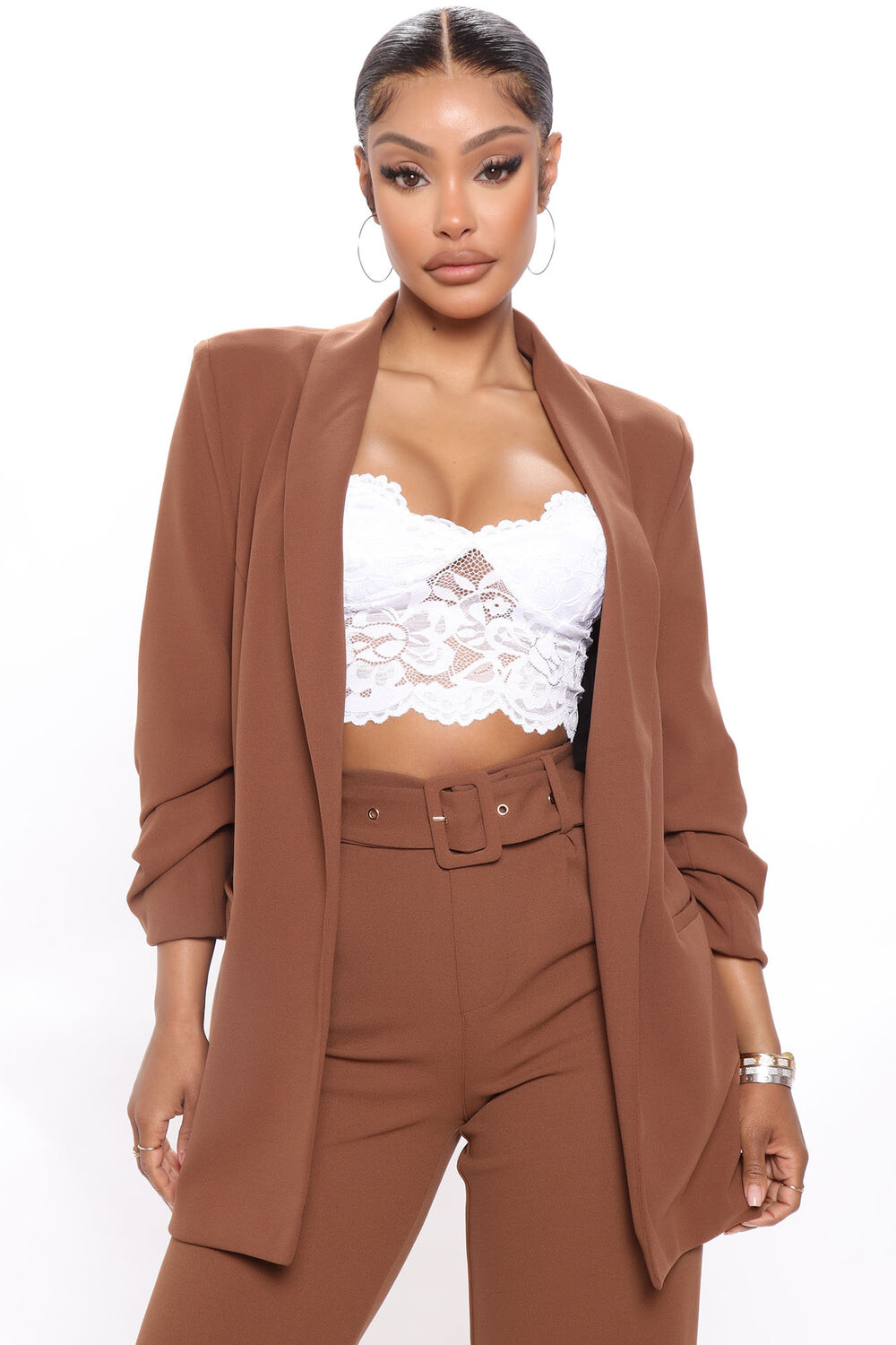 Блейзер Fashion Nova JK18888Z, коричневый
Блейзер Fashion Nova JK18888Z, коричневый